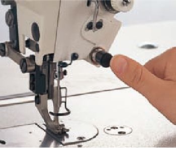 JUKI DU-140 — Функция автоматической обратной подачи (DU-141H-7)