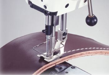 JUKI TSU-471U — Доступны четыре различных метода подачи